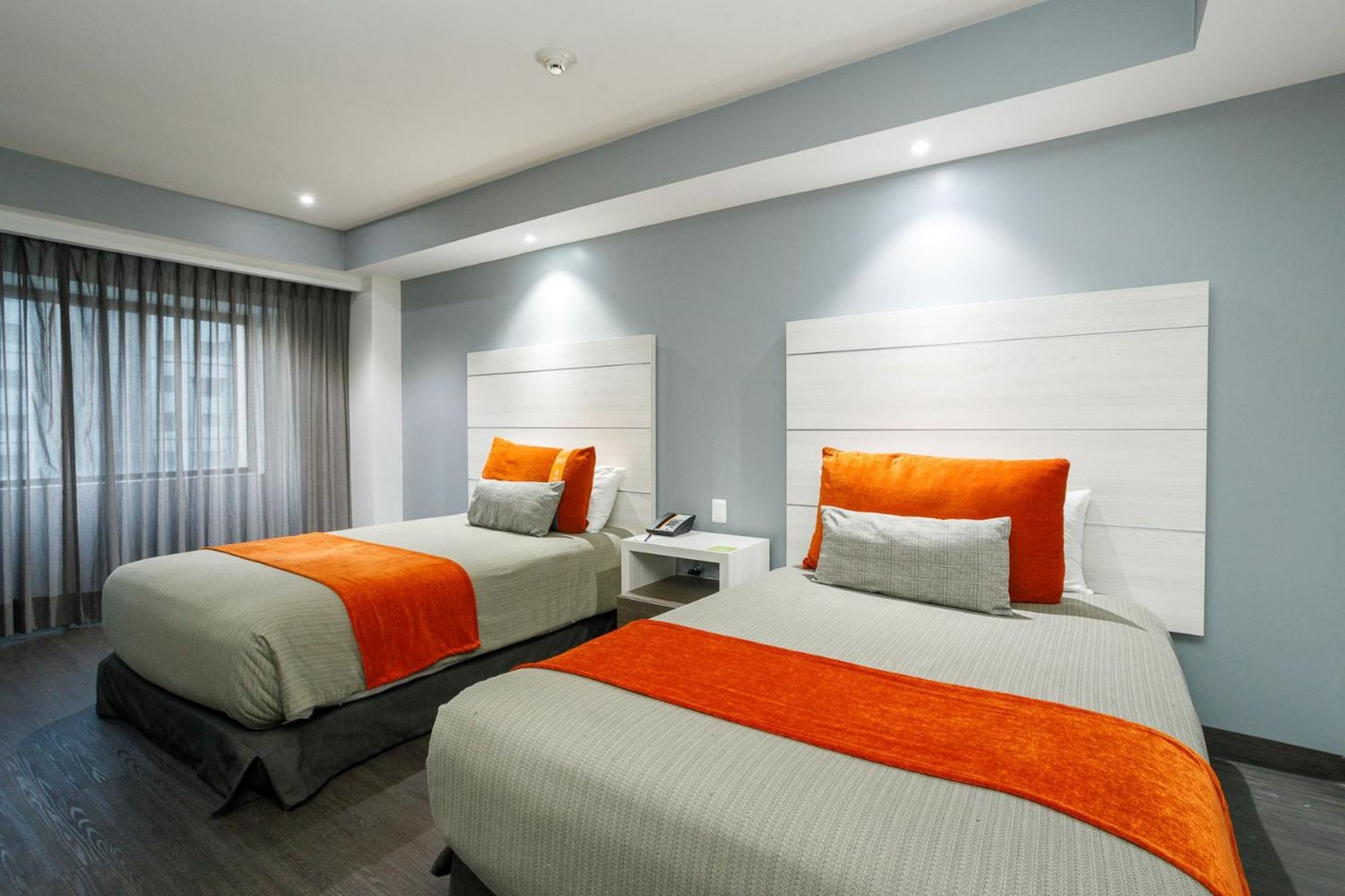 Real Inn Tijuana By Camino Real Hoteles Exterior foto A room at the hotel